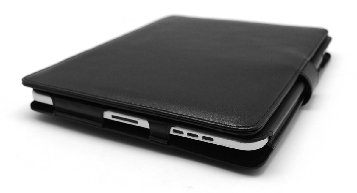 iGo iPad Leather Case Designed Apple iPad elegant design - iPad 2 3 4 CLR