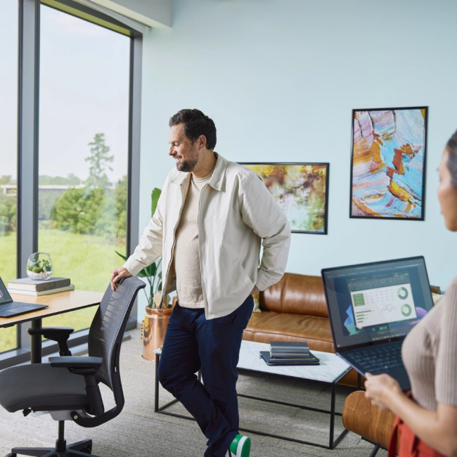 HP EliteBook Ultra G1i AI Intel Core Ultra 7 258V 32GB RAM 1TB SSD 14" Windows 11 Pro Laptop