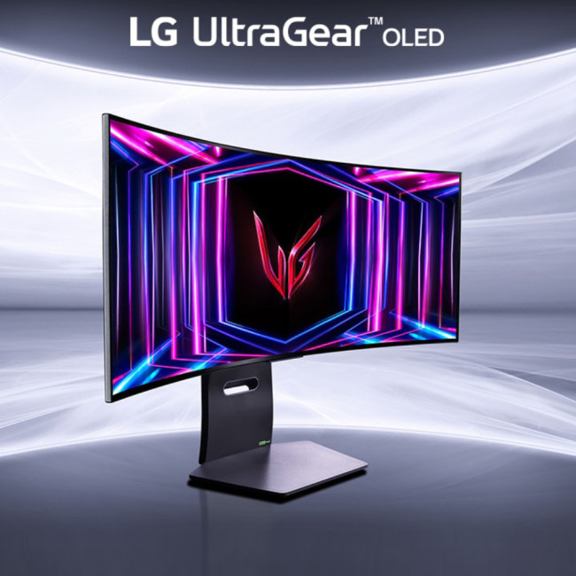 LG Ultragear 34GS95QE-B 33.9" 3440 x 1440 Wide Quad HD OLED FreeSync 240Hz Curved Gaming Monitor
