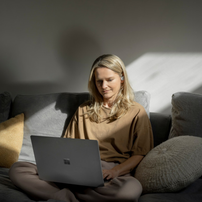 Refurbished Microsoft Surface 4 Intel Core i7 11th Gen 8GB RAM 512GB SSD 15" Touchscreen Windows 11 Pro Laptop