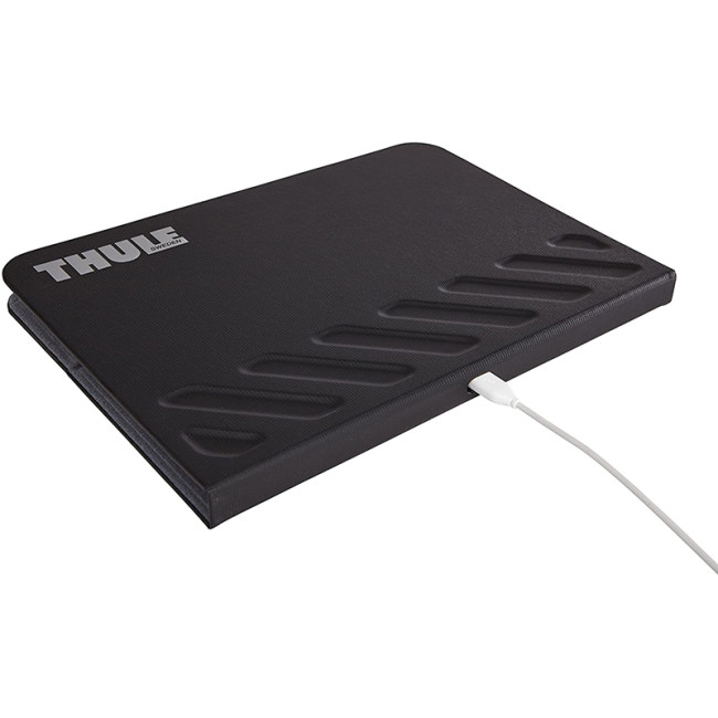 Thule Gauntlet Folio Case for 8.4-Inch Samsung Galaxy Tab S - Black - TGGE-2183