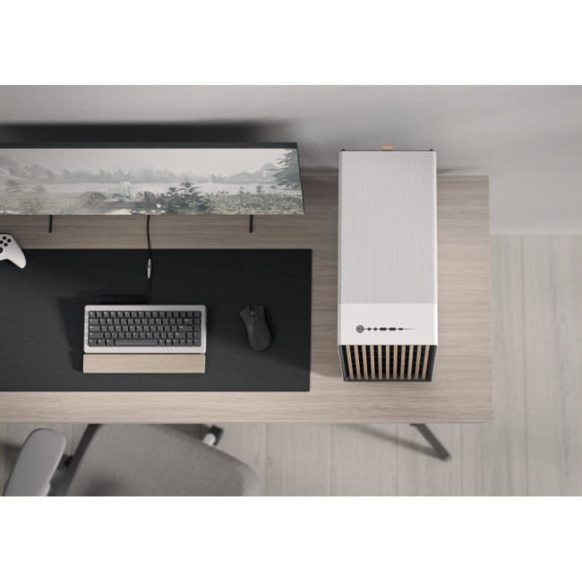 Fractal Design North XL Full Tower Tempered Glass PC Case Chalk White Clear Tint