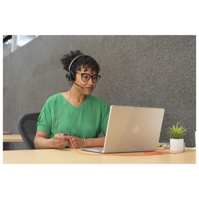 Poly Blackwire 8225 Stereo Microsoft Teams Certified USB-C USB-A Wired Headset