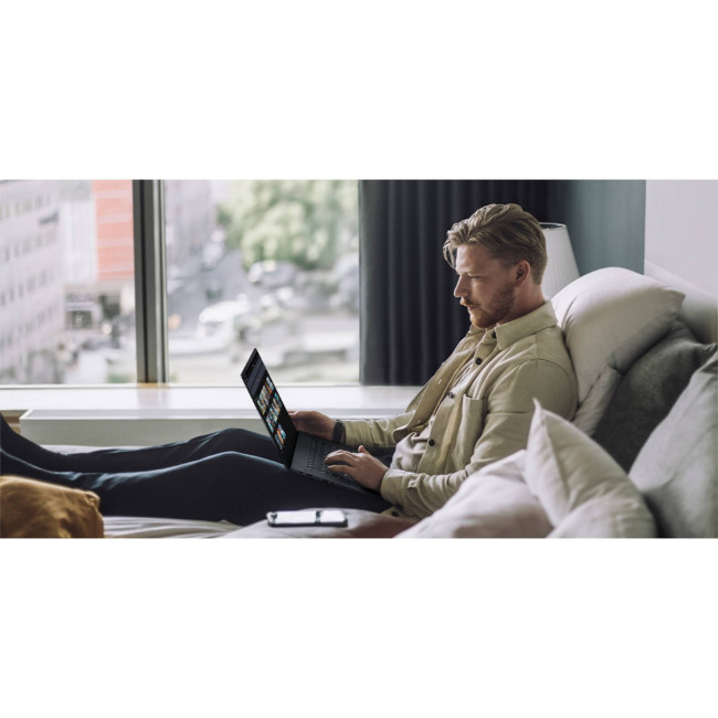 ASUS ProArt P16 H7606 H7606WP-RJ088W AMD Ryzen AI 9 HX 370 64GB RAM 2TB SSD RTX 5070 16" 3K OLED Windows 11 Home AI Copilot+ Laptop