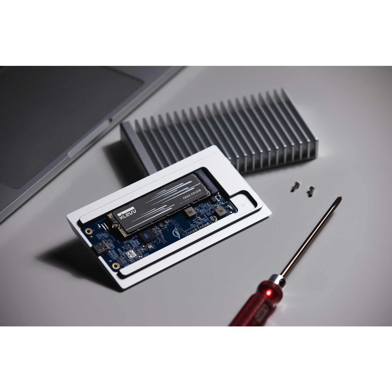 MSF G2、K Klevv CRAS C910 1TB PCIe 4.0 M.2 SSD