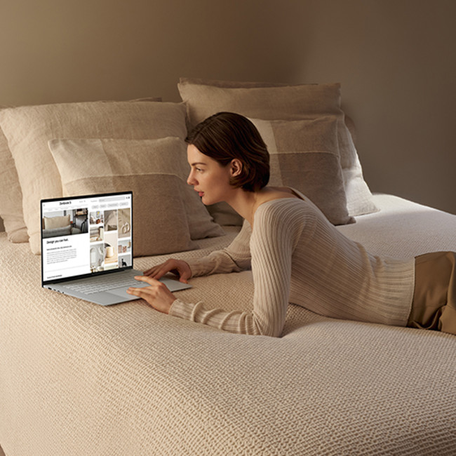 Refurbished ASUS Zenbook S 16 OLED AMD Ryzen AI 9 365 24GB RAM 1TB SSD 16" Touchscreen Windows 11 Home Laptop