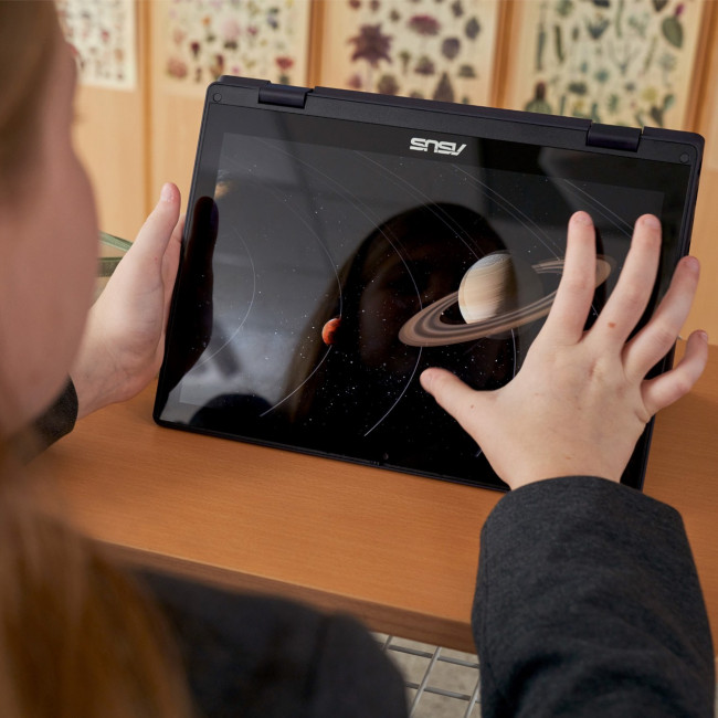 ASUS Chromebook CZ11 Flip CZ1104FM2A-NS0146 MediaTek Kompanio 520 4GB RAM 64GB eMMC 11.6" Touchscreen HD ChromeOS 2-in-1 Laptop