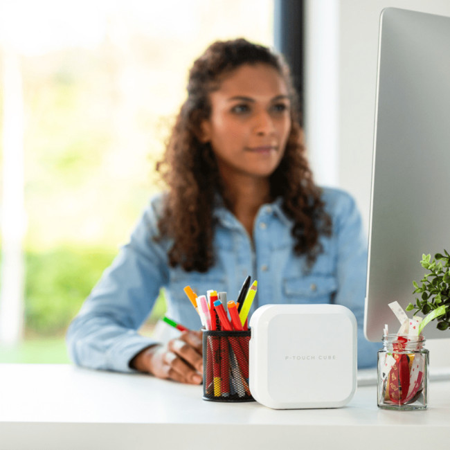 Brother PT P710BT USB Label Printer