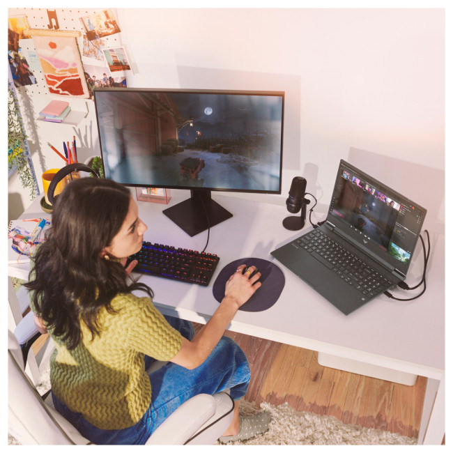 HP Victus Gaming 15-fb2008na AMD Ryzen 5 8645HS 16GB RAM 512GB SSD RTX 4060 15.6" Full HD IPS 144 Hz Windows 11 Home Gaming Laptop