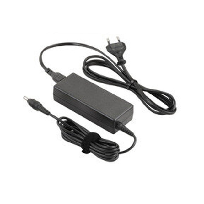 Toshiba Dynabook AC Adaptor 65W/19V 3pin AC Adapter 100-240 V Standard Round Tip - PX5367K-1AC3