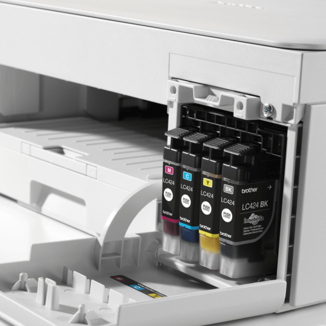 Brother LC424BK Black 750 Pages Yield Ink Cartridge