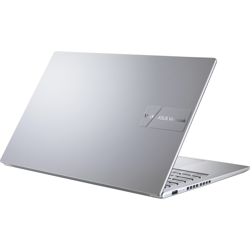 ASUS VivoBook 15 i7 16/1TB 15