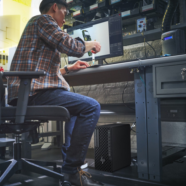 HP Z1 Tower G1i Intel&#174; Core Ultra 9 285 32GB RAM 1 TB SSD Windows 11 Pro AI Tower PC